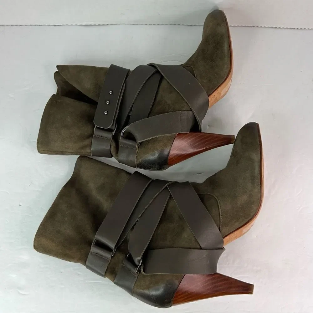 Mea Shadow Cassandra Suede Leather Harness Strap Kitten Heel Green Bootie Sz 8M